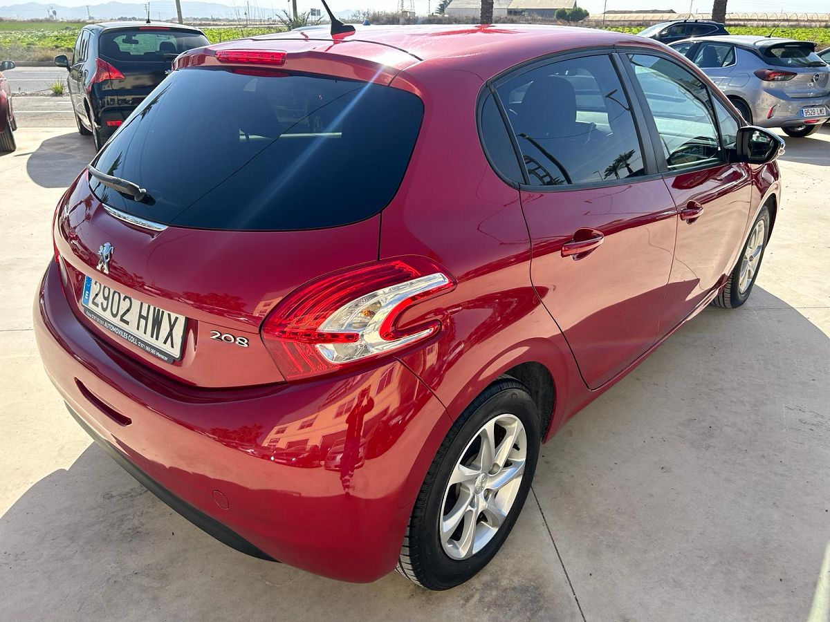 PEUGEOT 208 1.2 VTI STYLE SPANISH LHD IN SPAIN 667000 MILES SUPERB 2014